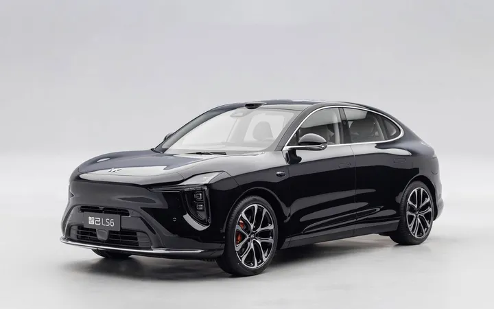 IM Motors (Zhiji) LS6 2026 года: выбираем версию — гибрид или электромобиль с запасом хода 750 км