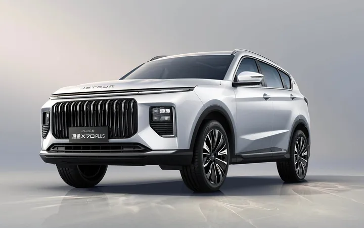 Jetour X70+ 2026 года: какой мотор выбрать — 147 или 170 л.с.?