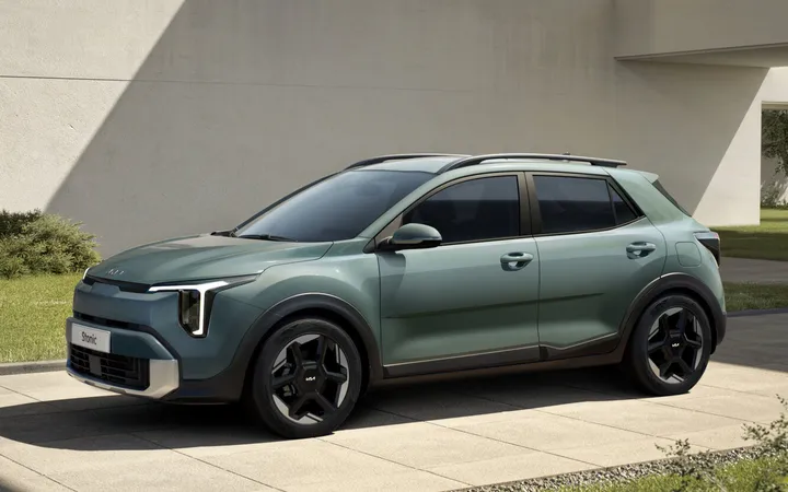Kia Stonic 2026 года: какой компактный кроссовер выбрать для города