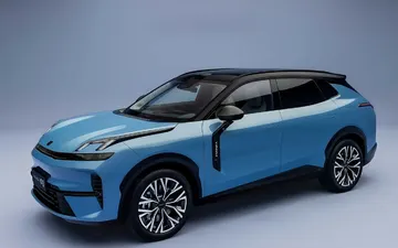 Lynk & Co 08 2026 года: выбираем версию гибридного кроссовера