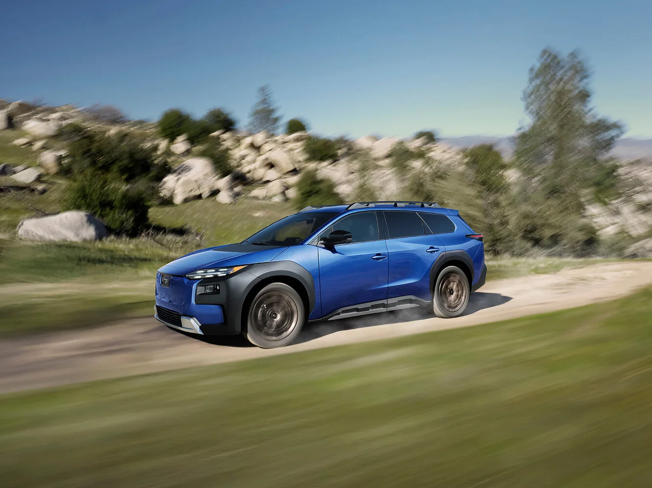 Subaru Trailseeker 2026 года: какой электрокроссовер выбрать — полный привод или запас хода 734 км?