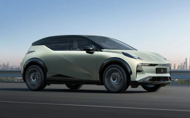 Zeekr X 2026 года: какой электрокроссовер выбрать — задний привод или Electro 4WD?