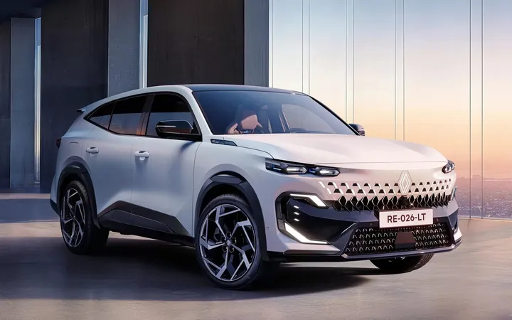 Renault Filante 2026 года: просторный гибридный внедорожник с багажником 633 литра