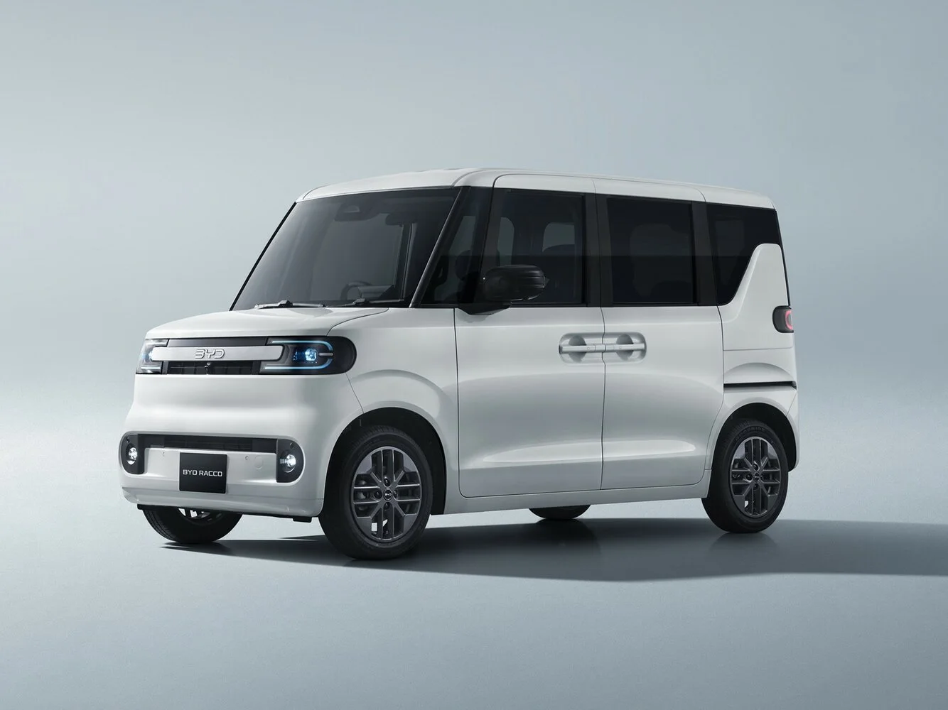 BYD Racco 2026 года: какой запас хода выбрать — 210 или 320 км?