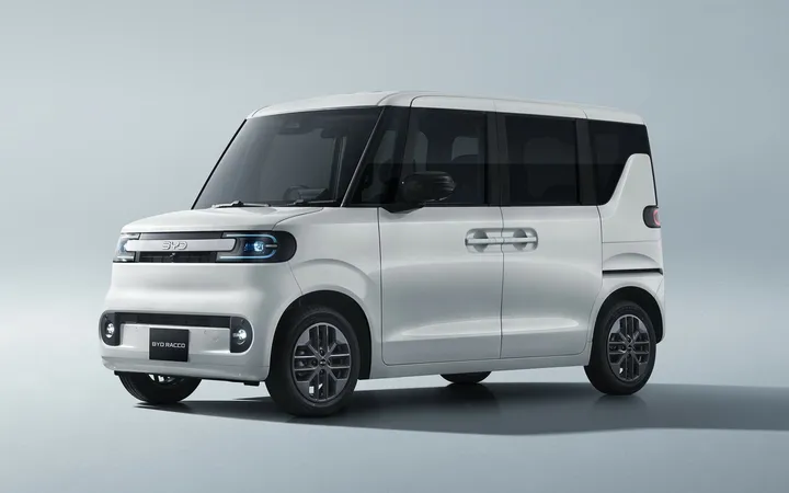 BYD Racco 2026 года: какой запас хода выбрать — 210 или 320 км?