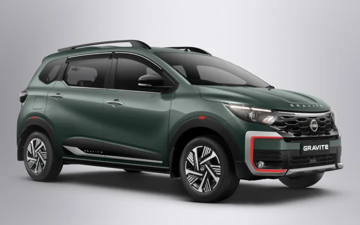 Nissan Gravite 2026 года: компактный семиместный автомобиль для города
