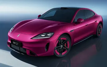 SAIC Z7 2026 года: какой электрический седан выбрать — запас хода или динамику?