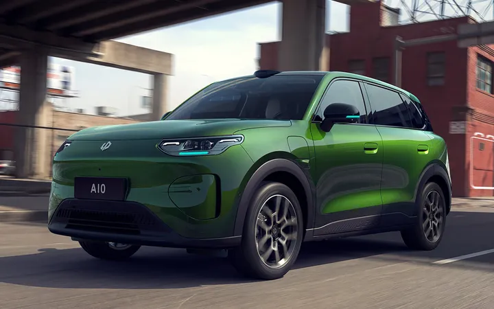 Leapmotor A10 2026 года: как выбрать между батареями 39,8 и 53 кВт·ч