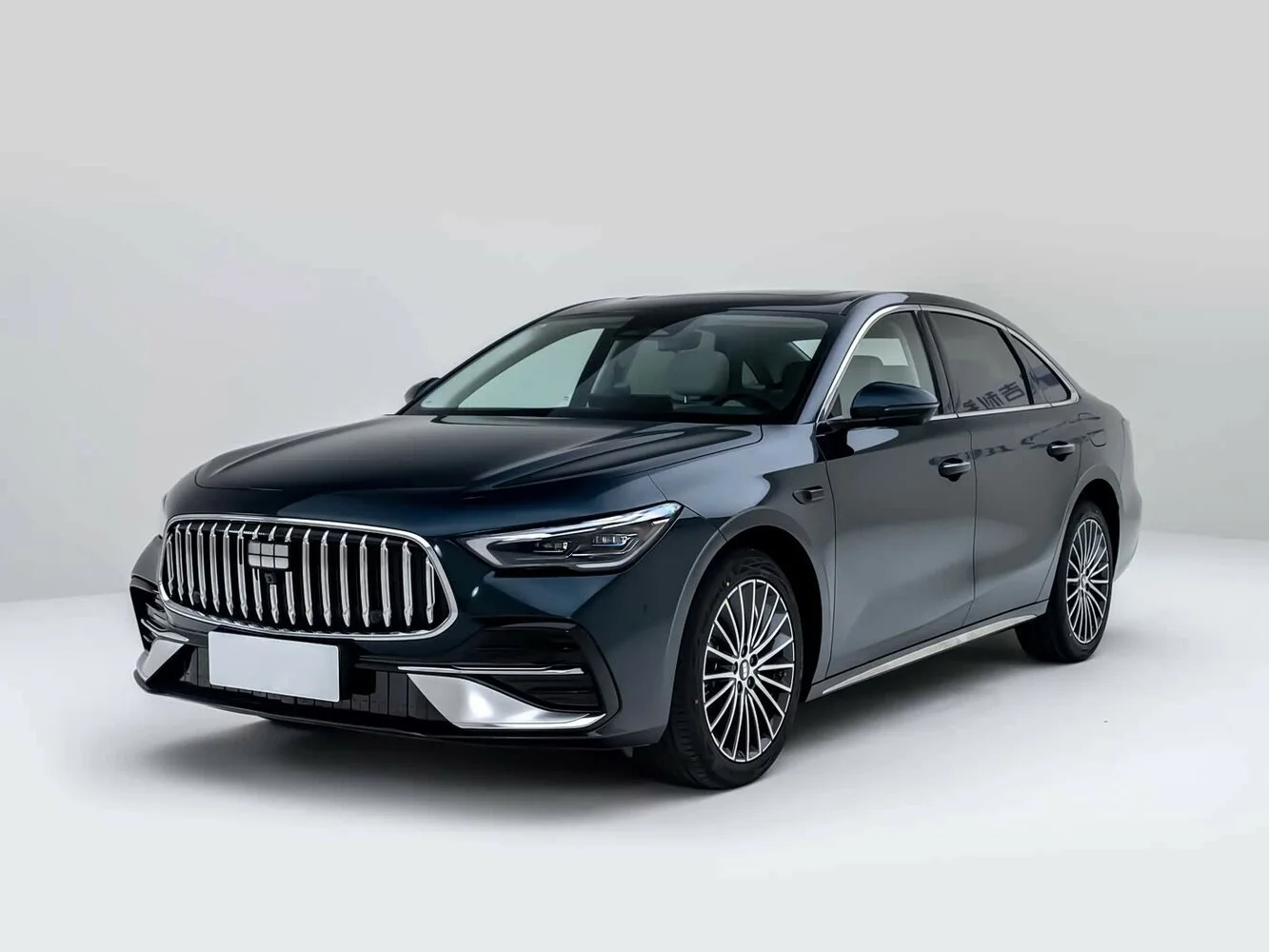 Geely Galaxy Starshine 7 2026 года: какой гибридный седан выбрать — передний или полный привод?