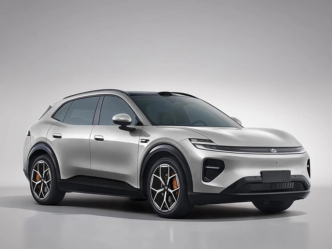 Changan Qiyuan Q06 2026 года: просторный заднеприводный кроссовер с гибридом и электромотором