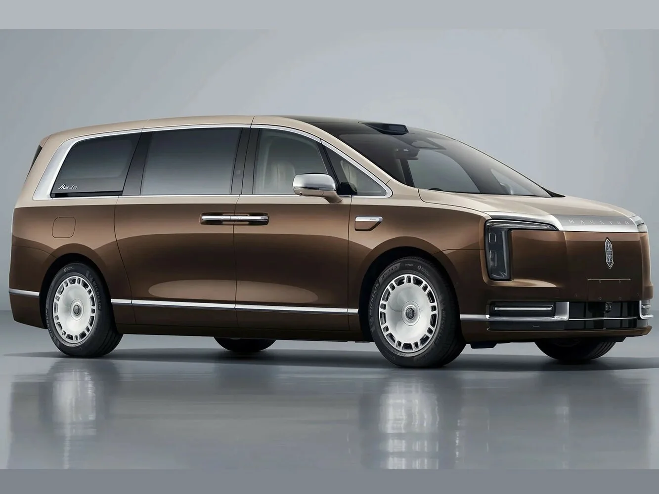 Maextro V800 2026 года: выбираем семиместный гибридный кроссовер