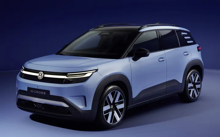 Volkswagen ID.Cross 2026 года: компактный электрокроссовер для города и семьи