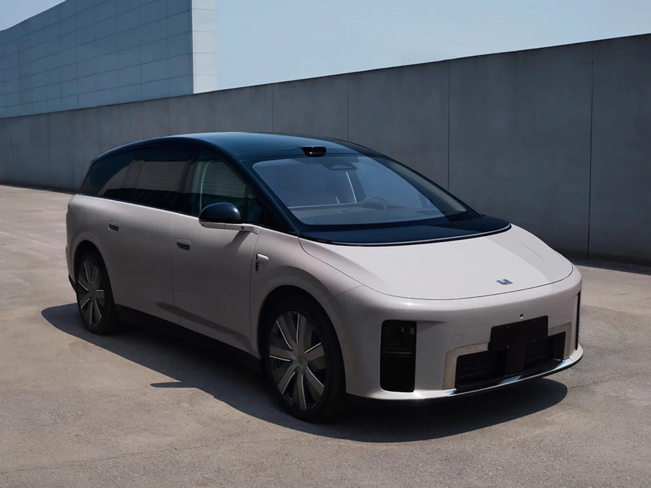 Li Auto (Lixiang) i9 2026 года: обзор, характеристики и что учесть при покупке