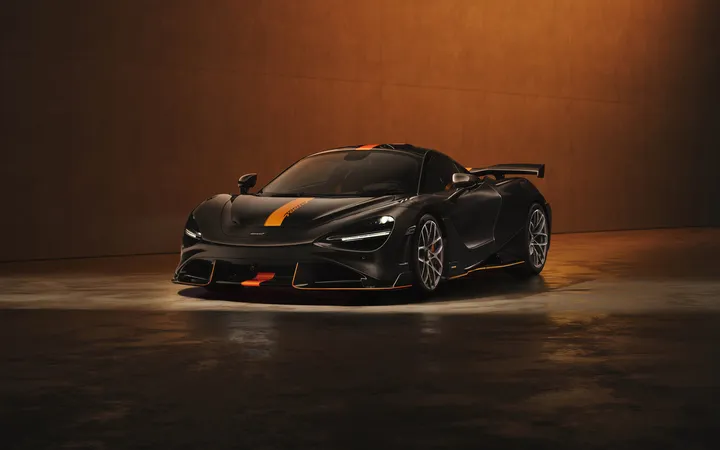 McLaren 788HS 2026 года: гоночный кокпит для трека и выходных