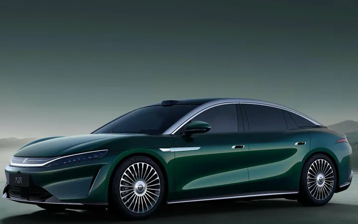 BYD Dahan 2026 года: как выбрать между гибридом и электромобилем