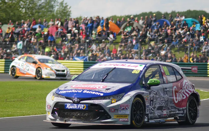 Toyota Chișinău представила четыре модели на Arena Auto Fest 2024