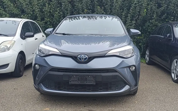 Toyota представила в Молдове электрические кроссоверы C-HR+, bZ4X и bZ4X Touring