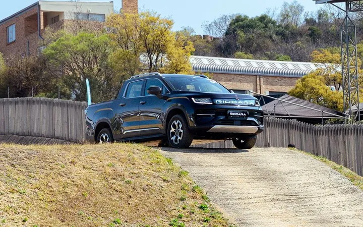 Geely Riddara выходит на рынок ЮАР с электрическими пикапами RD6