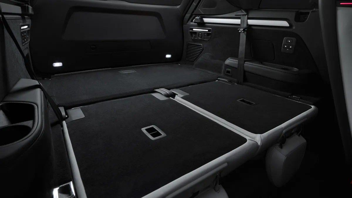 Audi Q9 · 2026 — салон