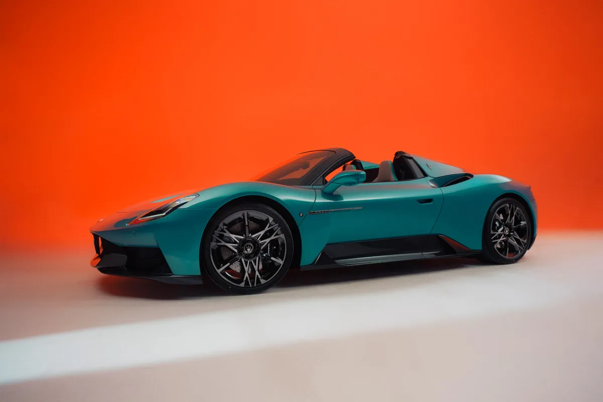 Maserati MCPura · 2025–2026 — фото автомобиля