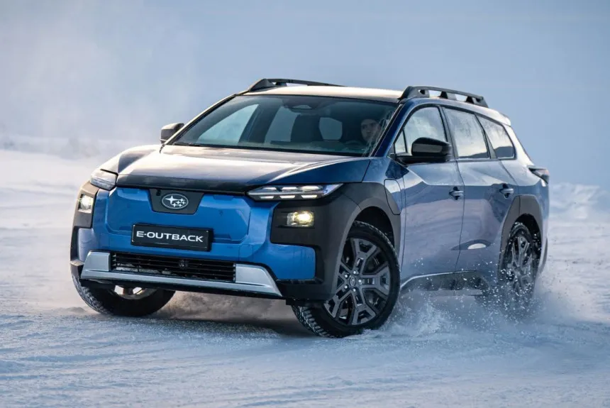 Subaru E-Outback · 2026 — фото автомобиля