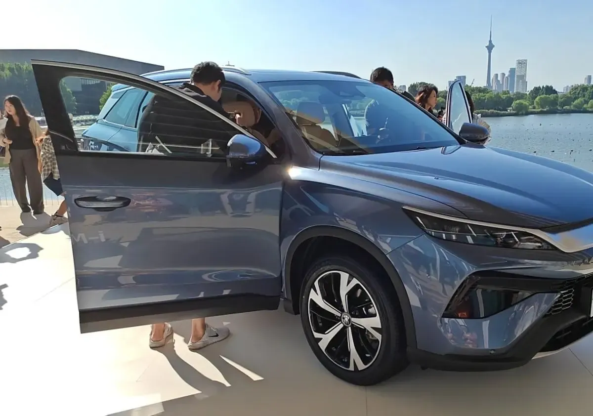 BYD Song Pro · I Рестайлинг 3 — фото автомобиля