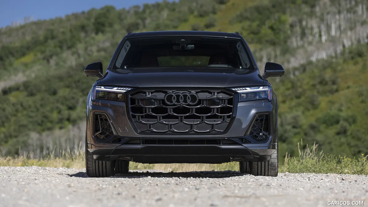 Audi SQ7 · III (G8) — фото автомобиля
