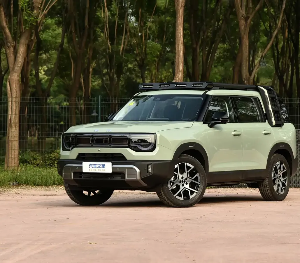 BAIC BJ30 · II — фото автомобиля