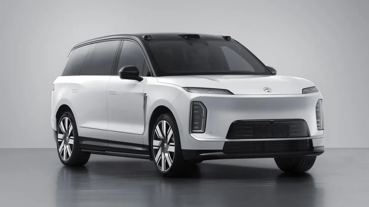 NIO ES9 · 2026 — фото автомобиля