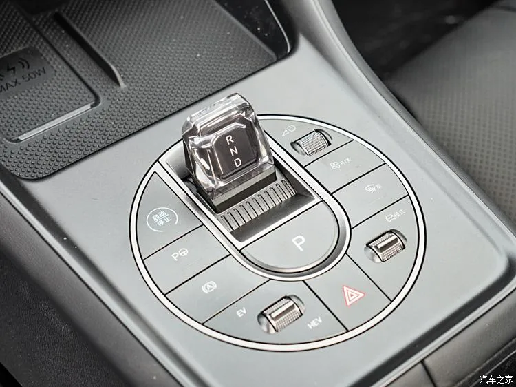 BYD Sea Lion 05 · I Рестайлинг — фото автомобиля