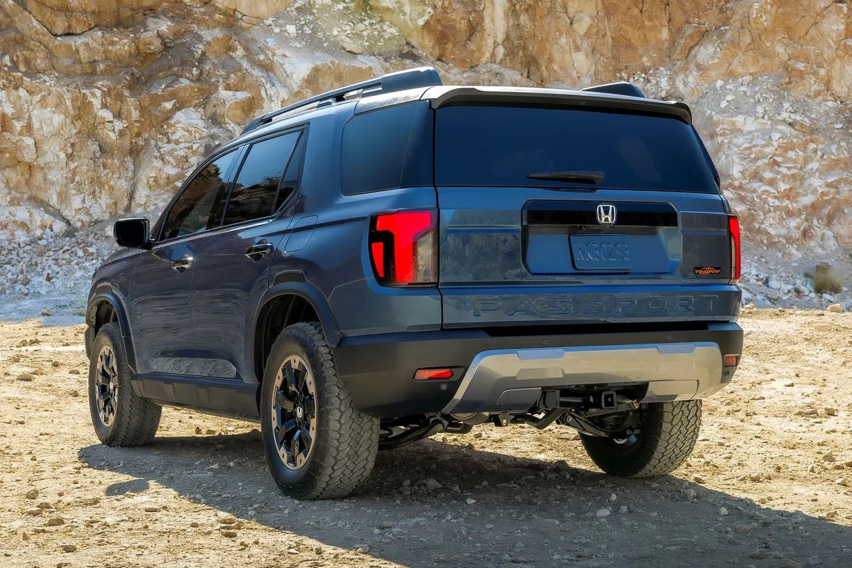 Honda Passport · IV — фото автомобиля