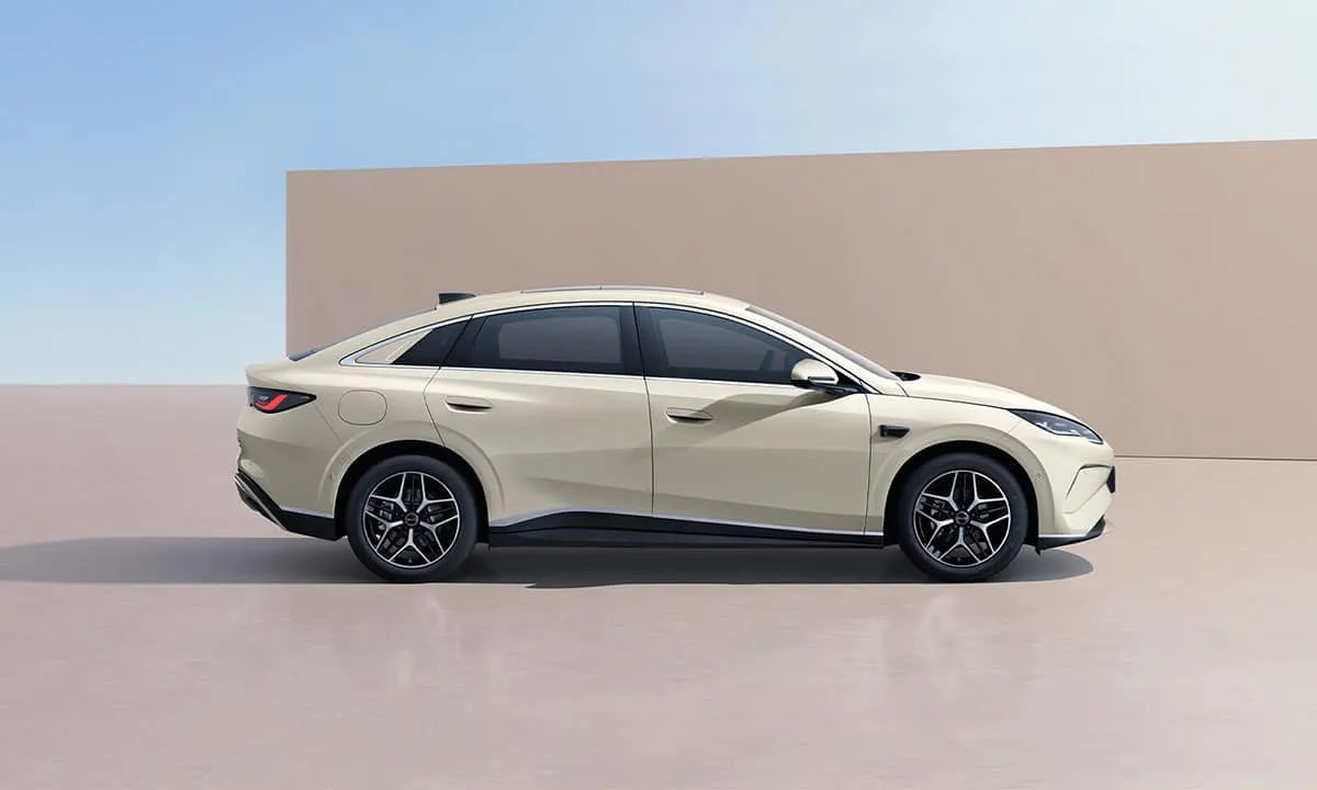 BYD Seal 06 · I — фото автомобиля