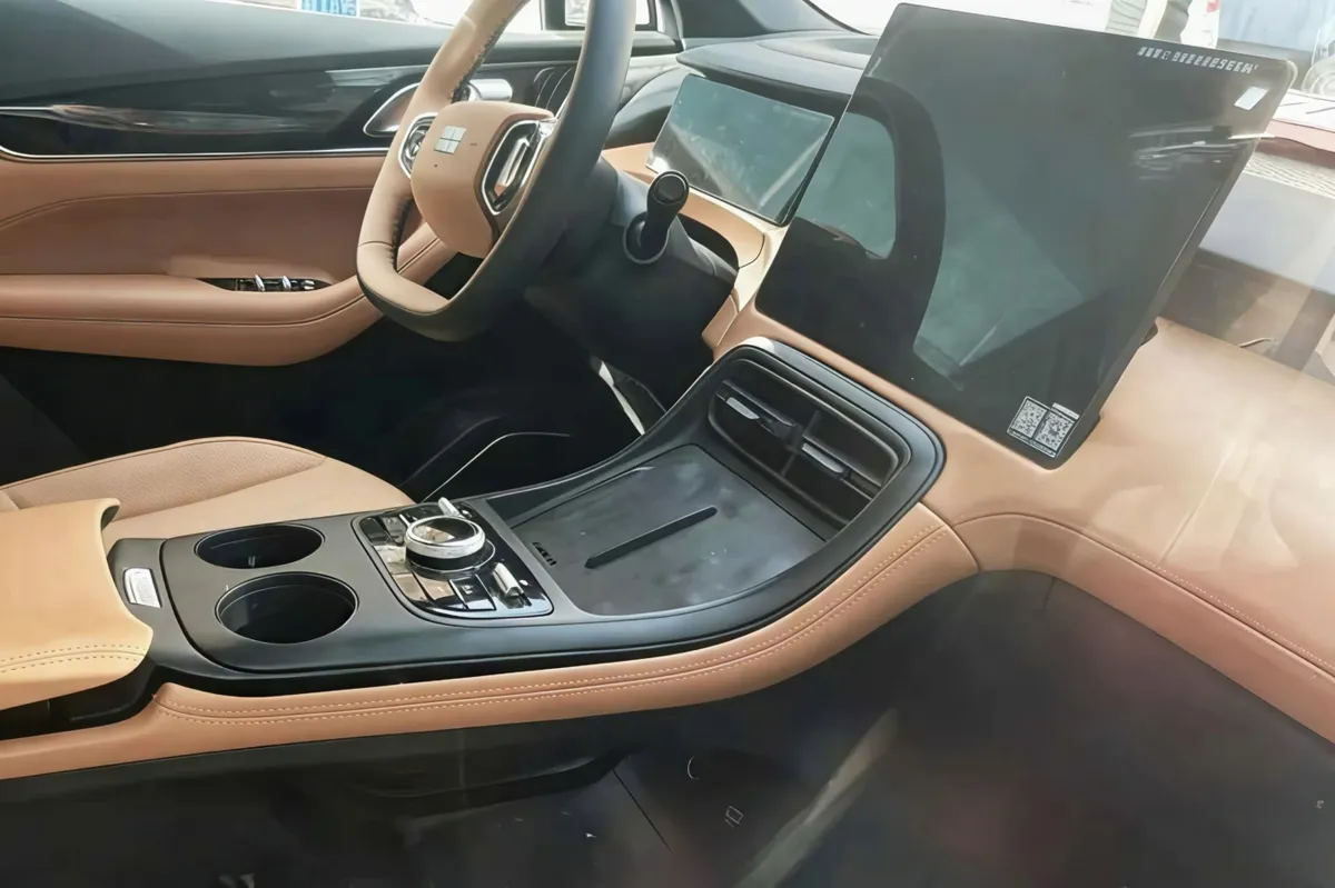 Geely Galaxy M7 · 2026 — фото автомобиля