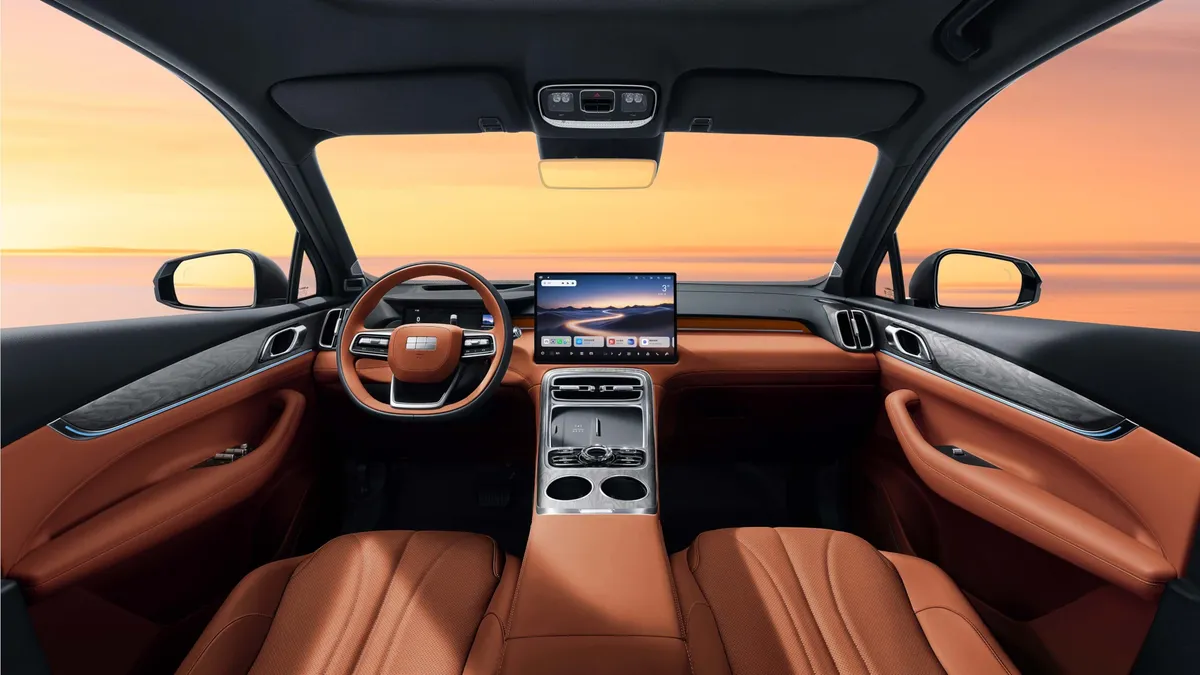 Geely Galaxy M7 · 2026 — фото автомобиля