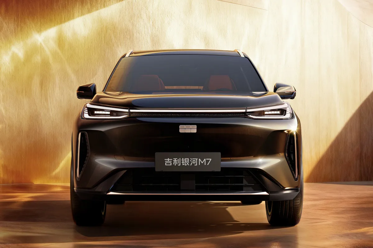 Geely Galaxy M7 · 2026 — фото автомобиля
