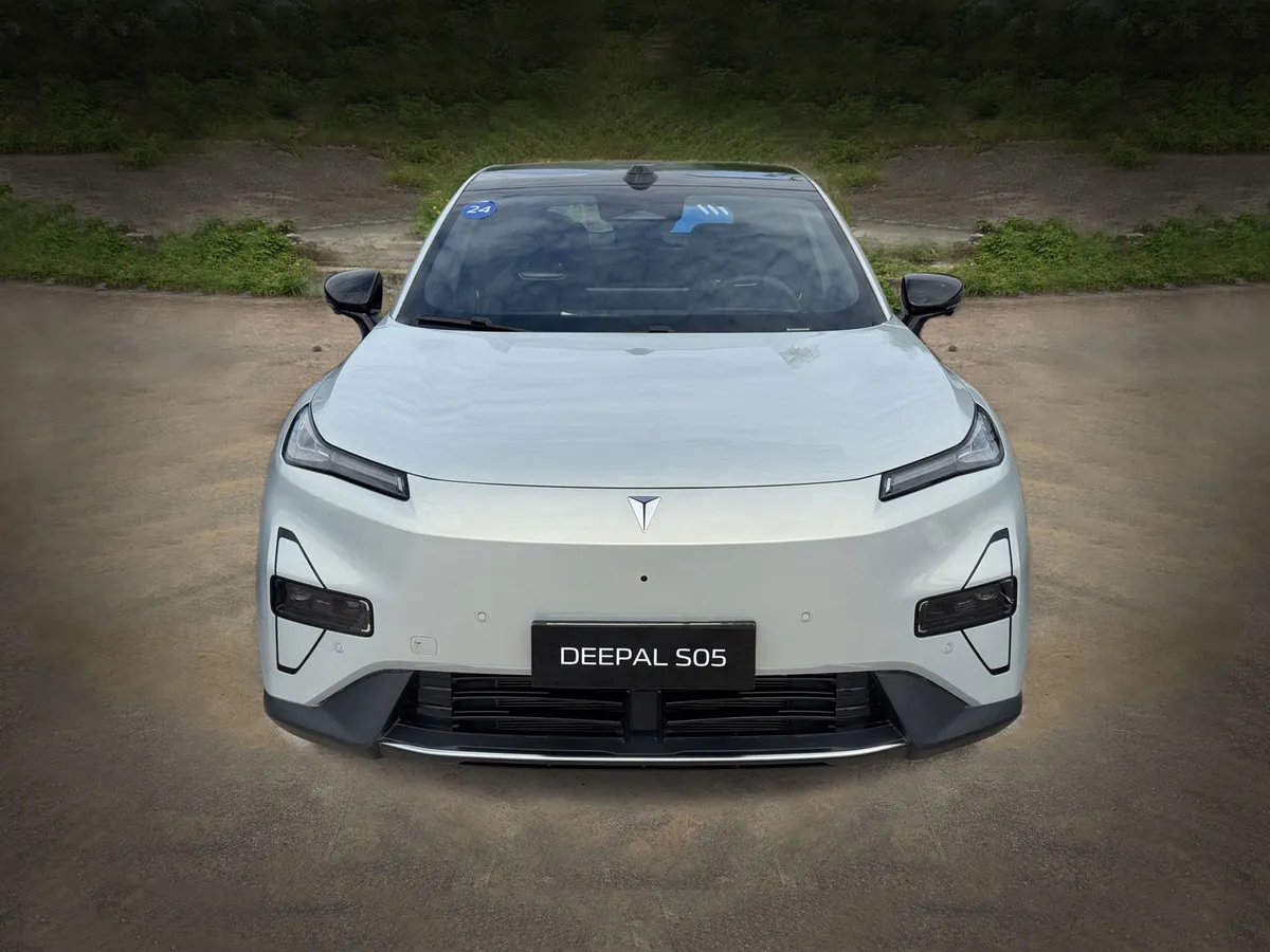 Changan Deepal S05 · I Рестайлинг — фото автомобиля