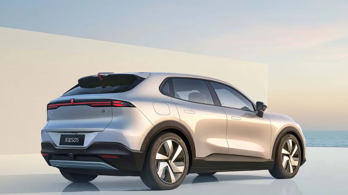 Changan Deepal S05 · I Рестайлинг — фото автомобиля