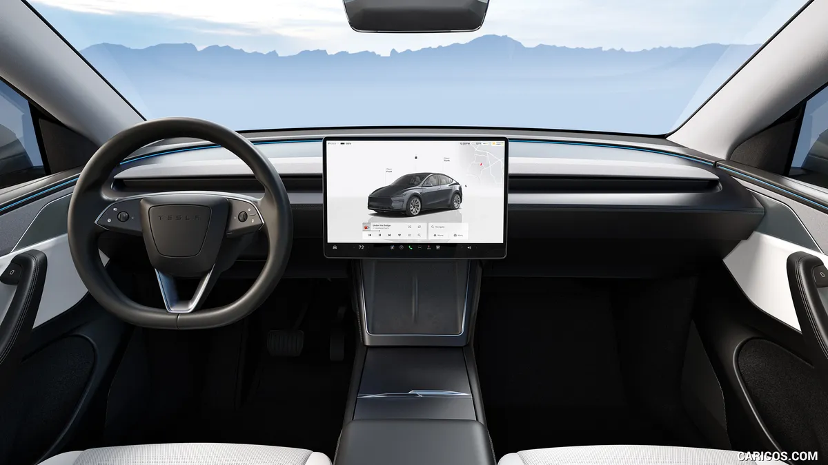 Tesla Model Y · I Рестайлинг — салон