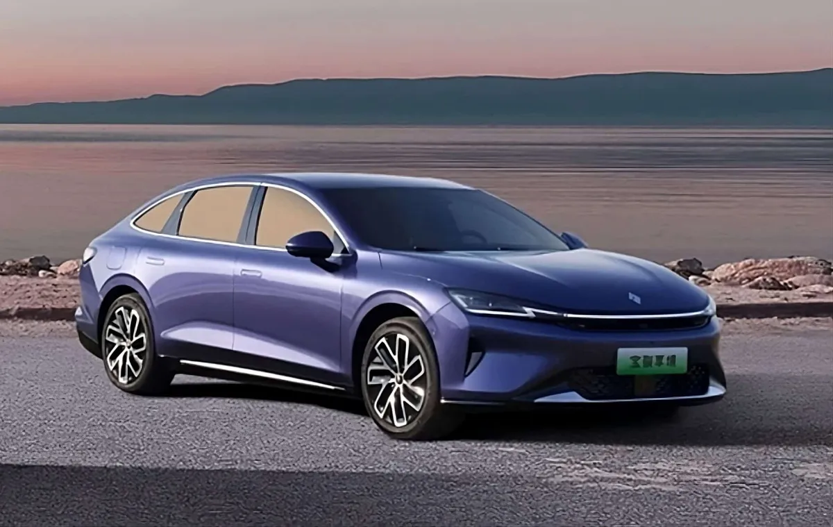 Baojun Xiangjing · 2025–2026 — фото автомобиля