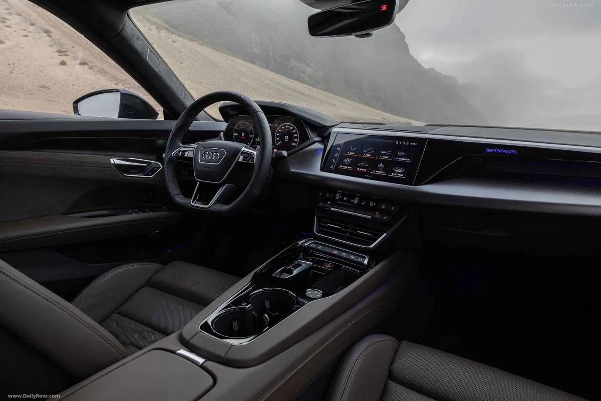 Audi RS e-tron GT · I Рестайлинг — фото автомобиля