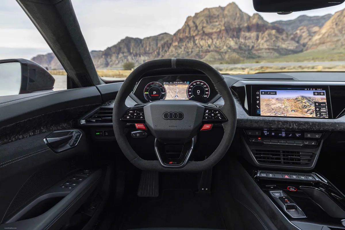 Audi RS e-tron GT · I Рестайлинг — фото автомобиля