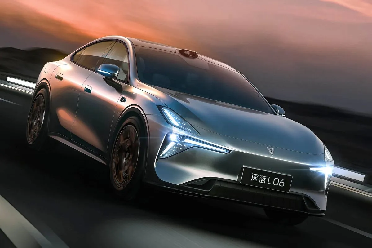 Changan Deepal L06 · 2025–2026 — фото автомобиля