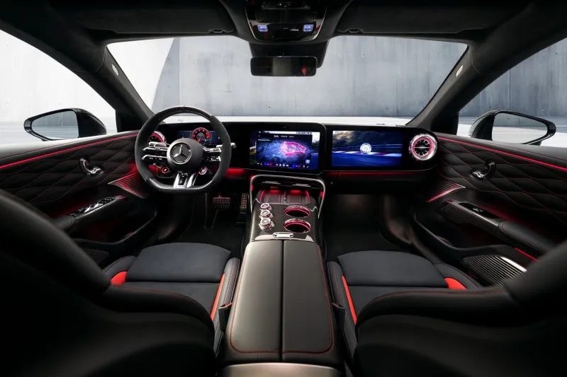 Mercedes-Benz AMG GT 4-Door Coupe · II — салон