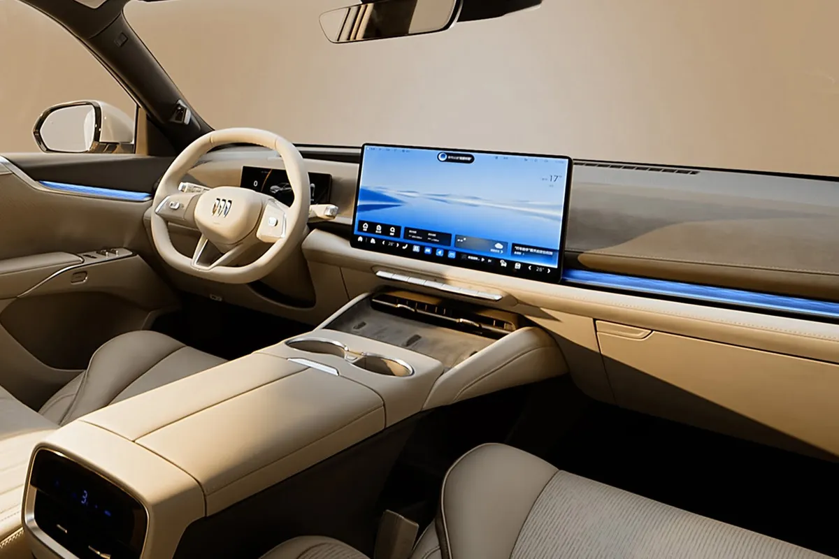 Buick Electra E7 · 2026 — салон