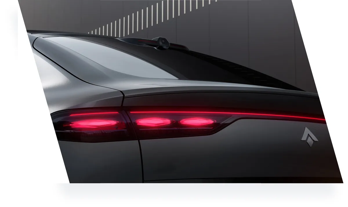 GAC Hyptec HT · 2026 — салон