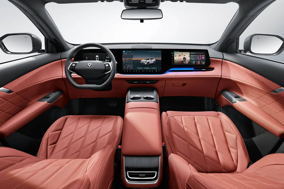 Changan CS75 Plus · IV — фото автомобиля