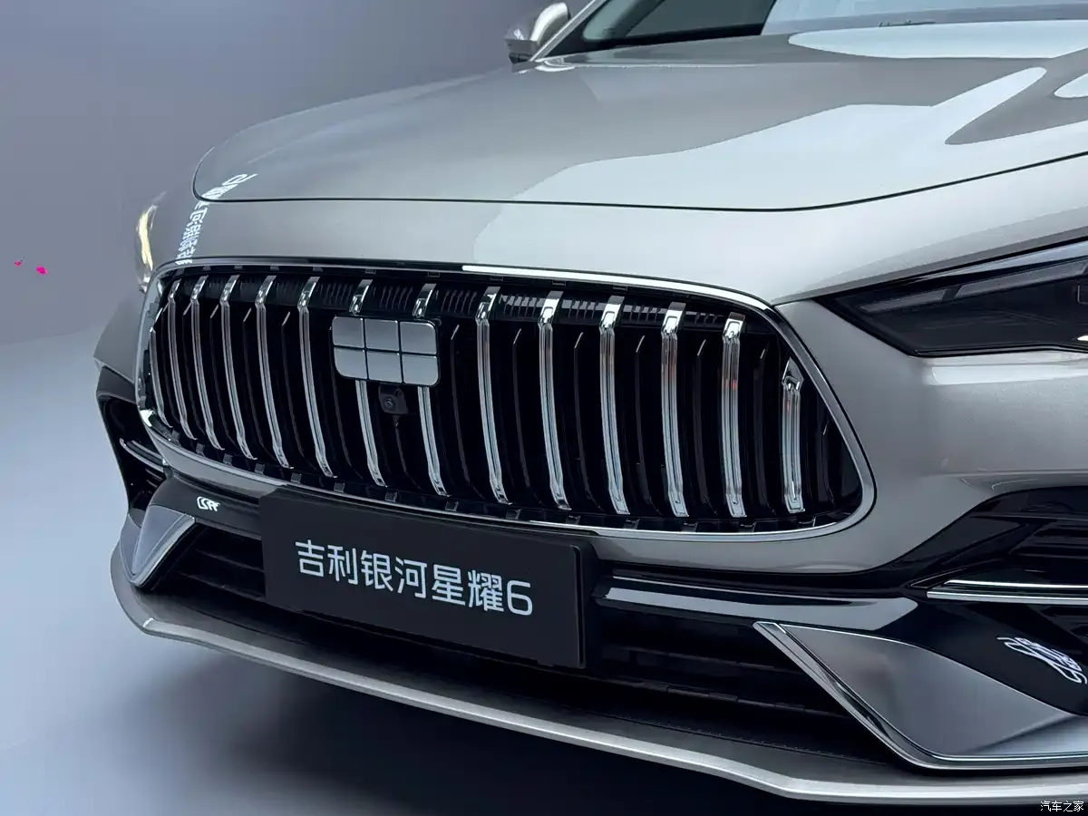 Geely Galaxy Starshine 6 · 2025–2026 — фото автомобиля