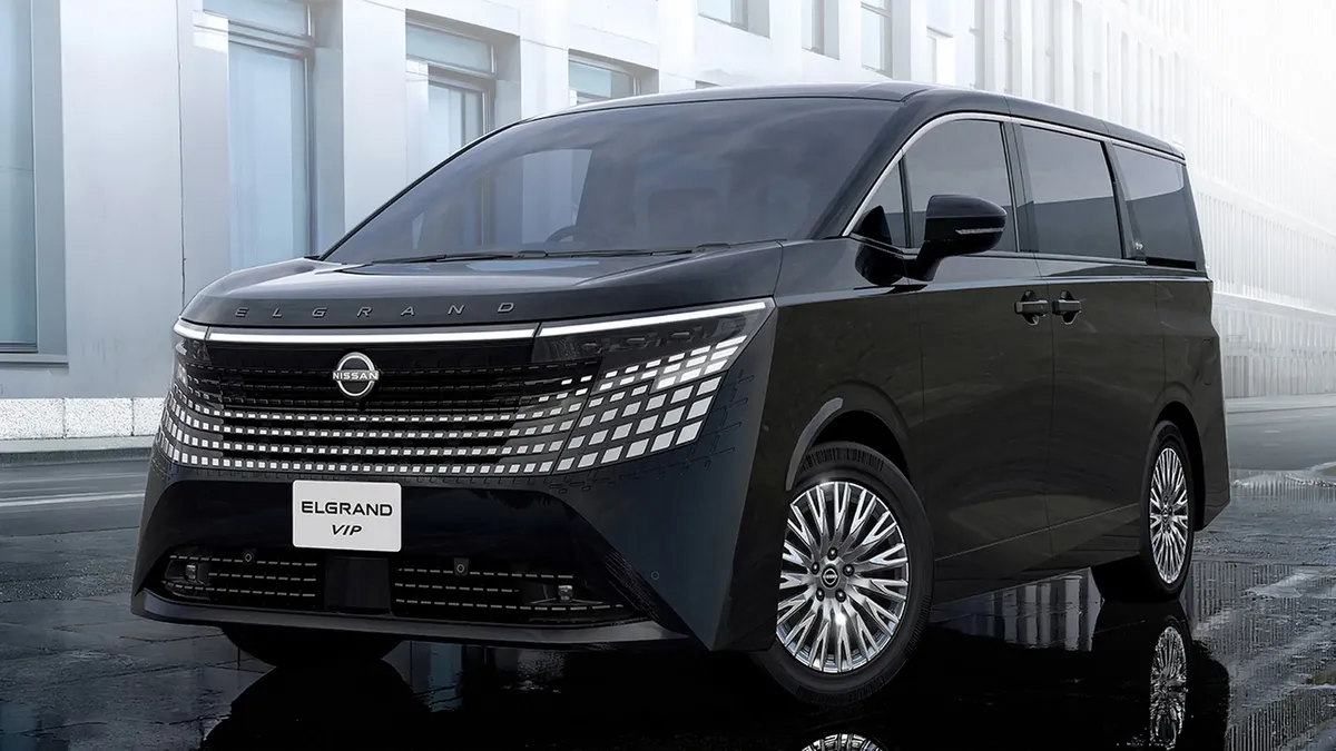 Nissan Elgrand · IV (E53) — фото автомобиля