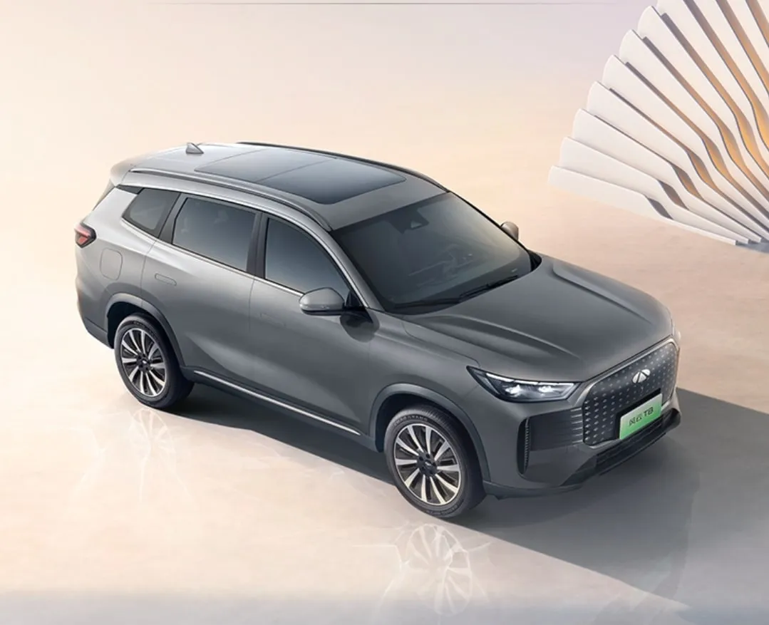 Chery Fulwin T8 · 2025–2026 — фото автомобиля
