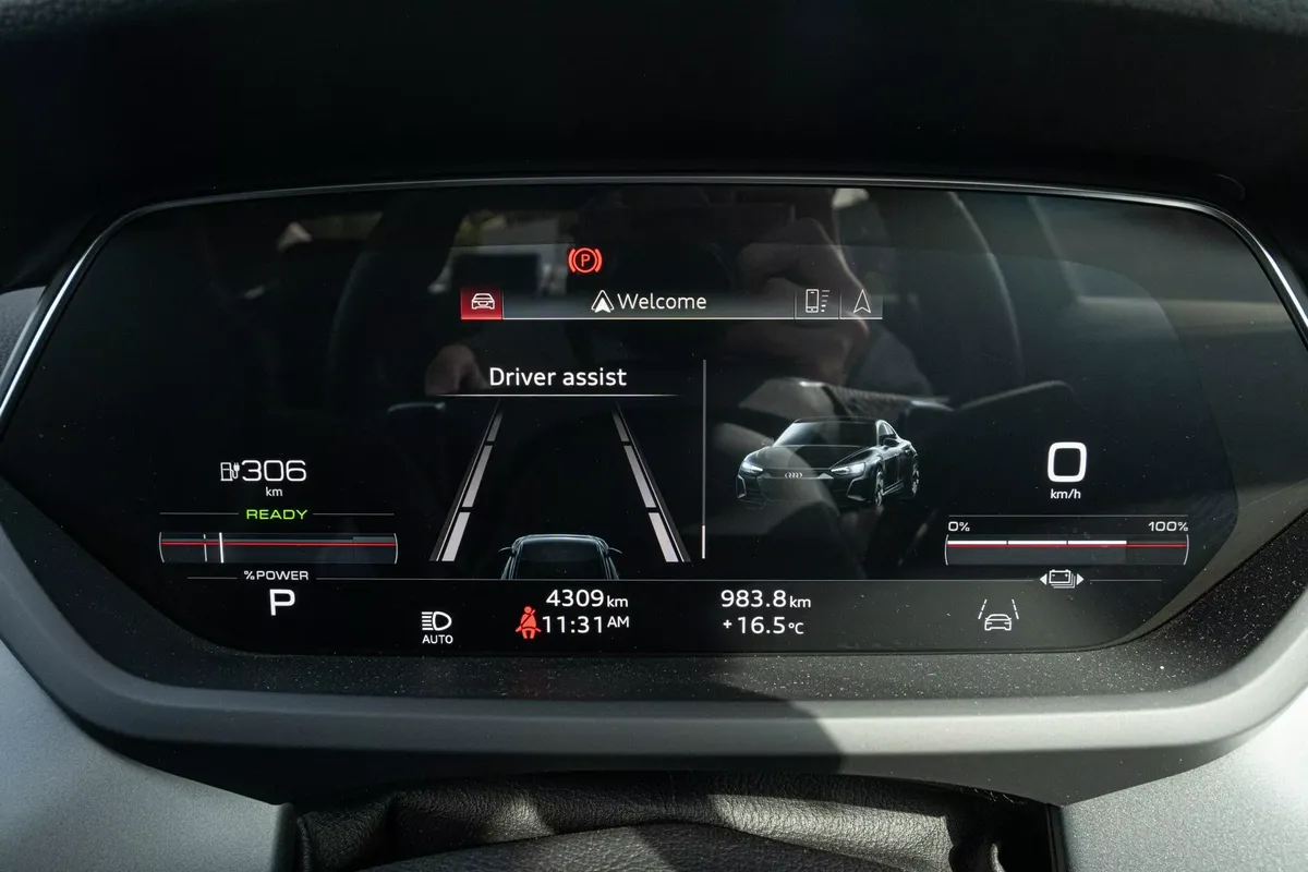 Audi e-tron GT · I Рестайлинг — салон